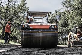 Best Recycled Asphalt Driveway Installation  in North Oaks, MN